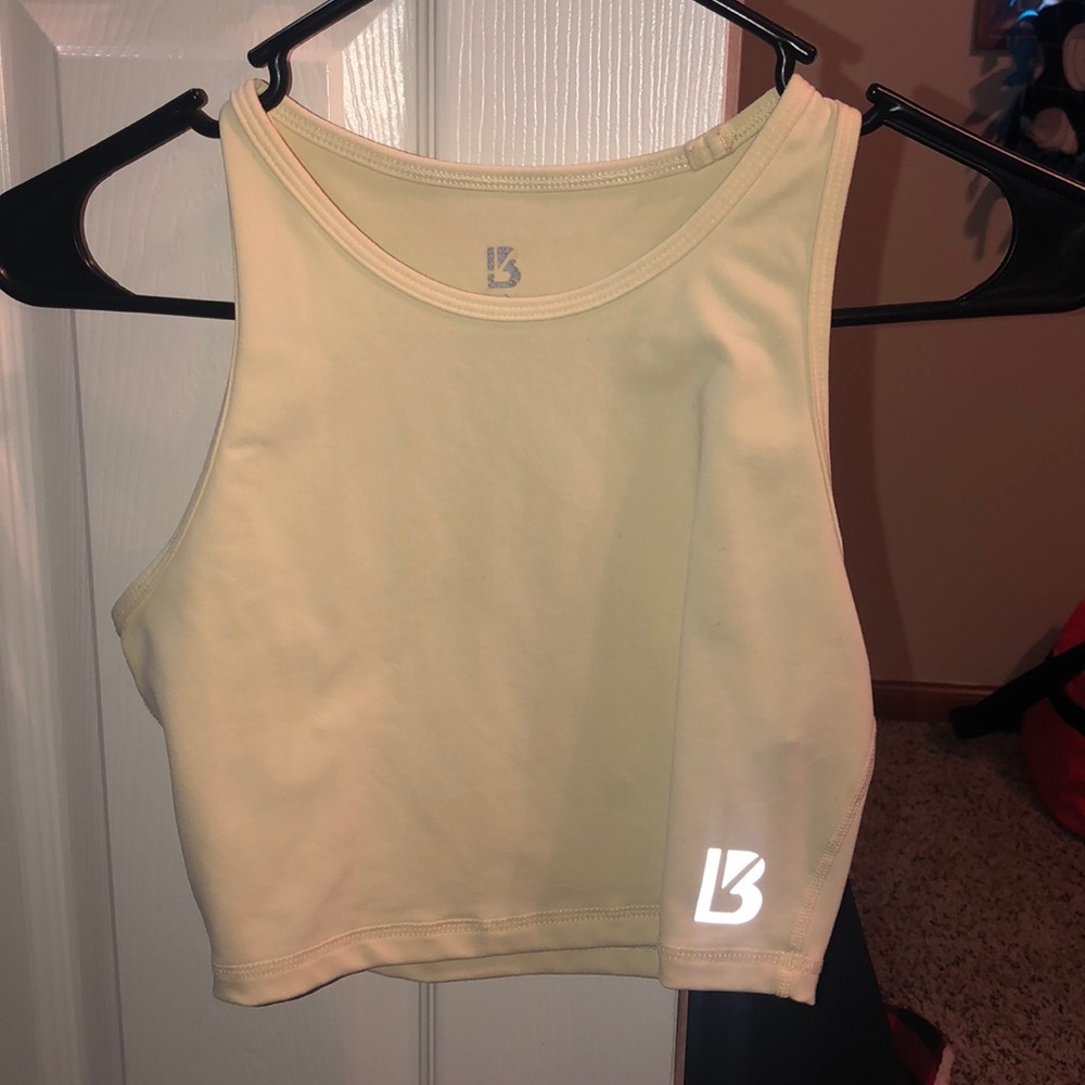 BUFFBUNNY Crop top (yellow)